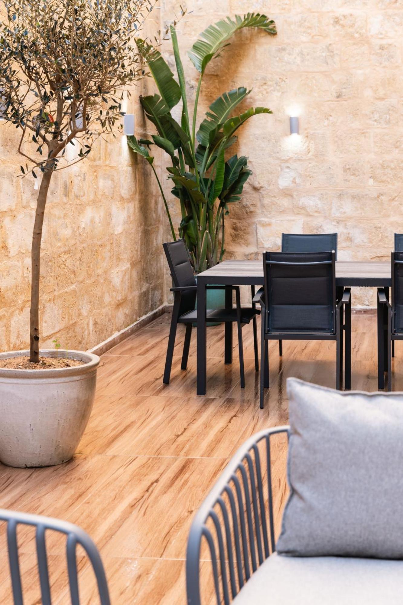 Valletta Waterfront Backyard Flat By Arcobnb อิล-เฟอร์ยานา ภายนอก รูปภาพ